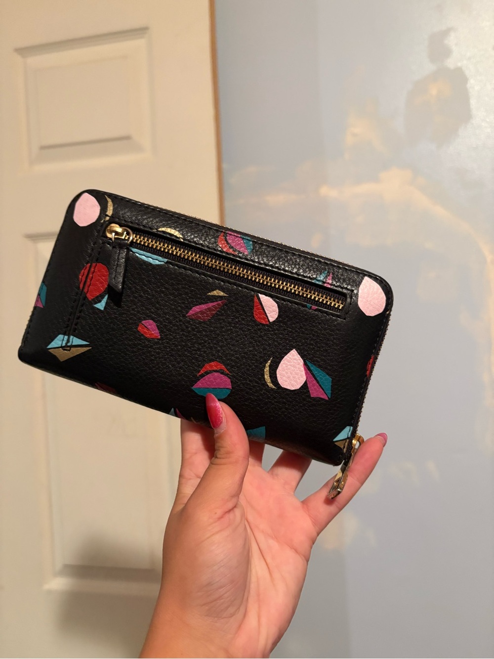 Fossil Black Zip-Around Wallet with Multicolor Geometric Print - Picture 3 of 5